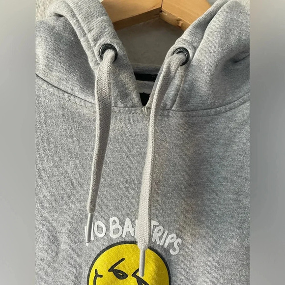 Vans Off the Wall Hoodie Sweatshirt Pullover No Bad Trips Better Daze Gray S - Picture 6 of 13